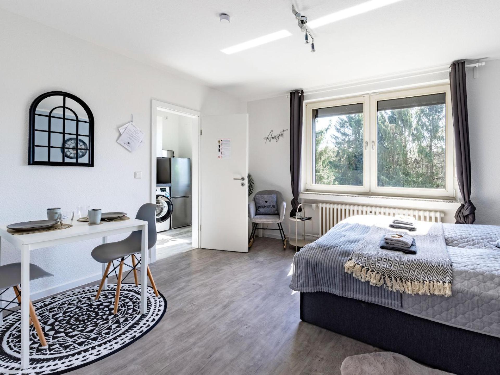 Vaz Apartments Essen, Kueche, Wlan, Tv, Netflix, Ca 15 Min Messe U Hbf Exterior photo